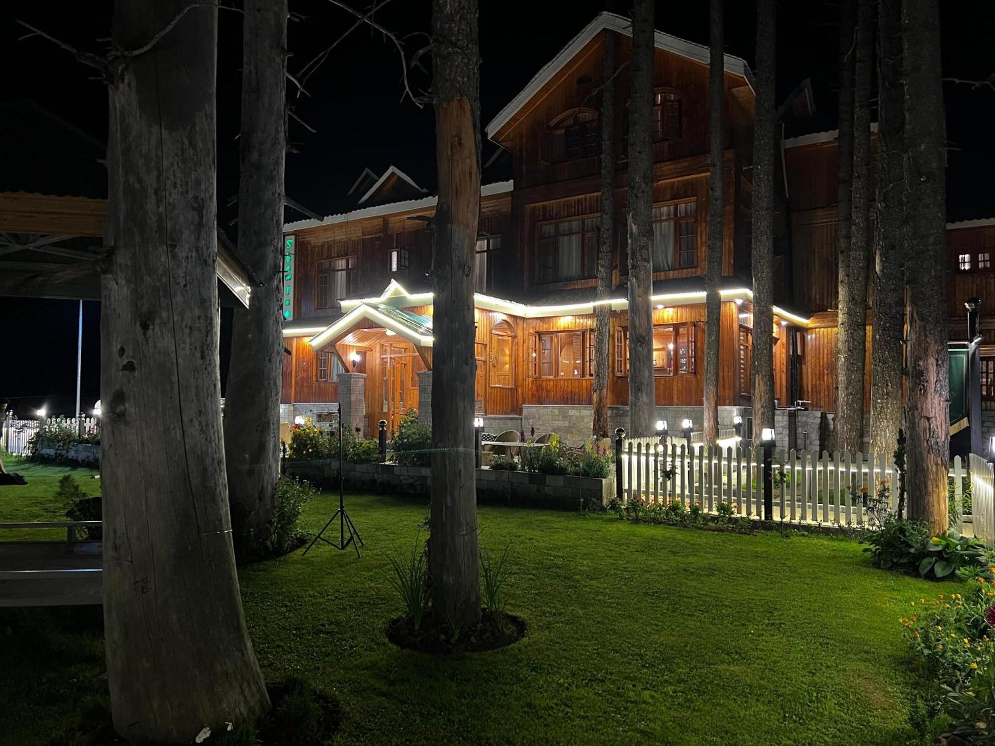 Shaw Inn By Stay Pattern Gulmarg Exterior photo