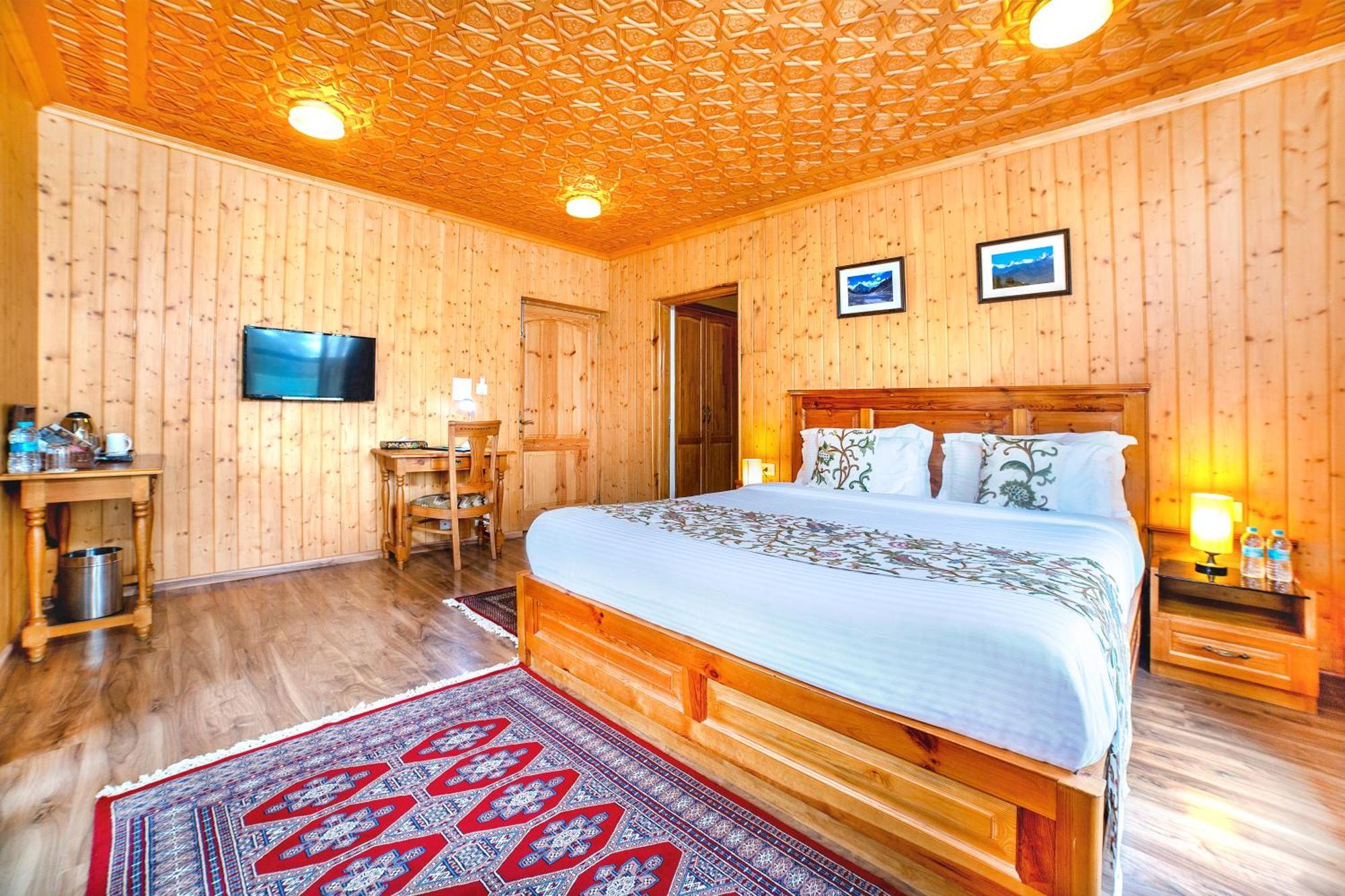 Shaw Inn By Stay Pattern Gulmarg Exterior photo